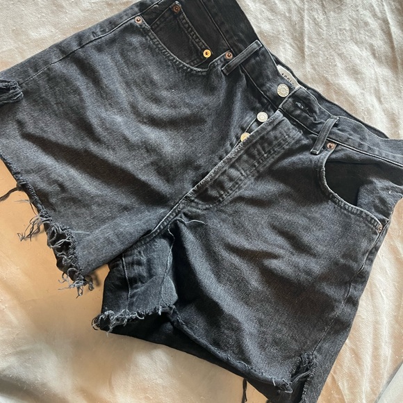 AGOLDE Parker Shorts - Picture 4 of 4